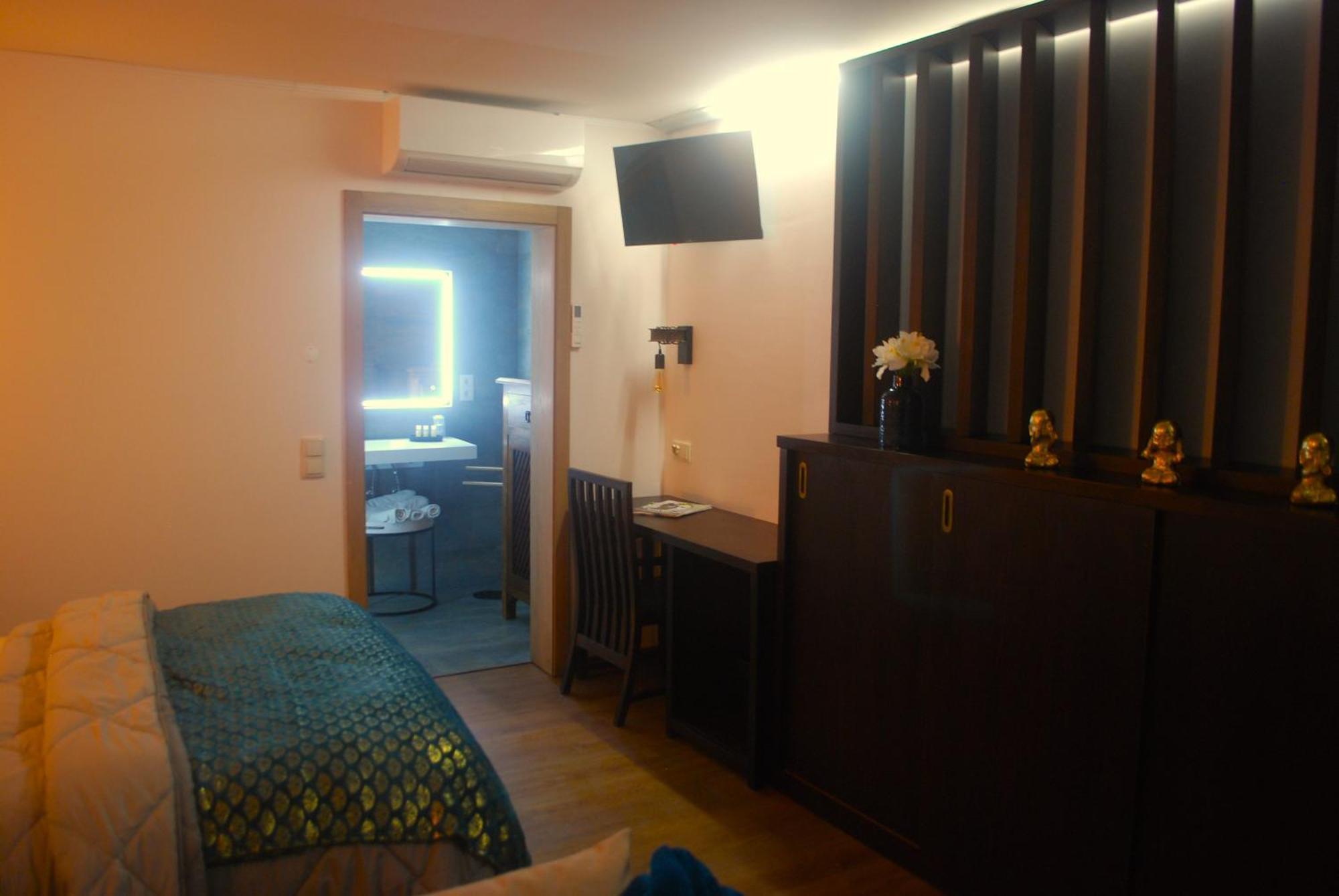 Quinta Padre Lobo Guest House ซังตามาเรีย ดา เฟย์รา ภายนอก รูปภาพ